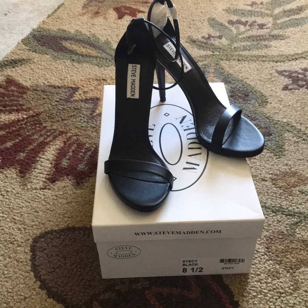Size 8 1/2, Steve Madden black open toe heels, never worn